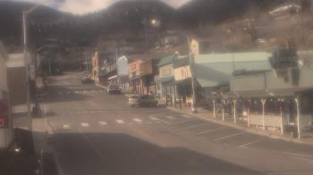 Weather camera view of Overland Hotel.