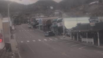 Weather camera view of Overland Hotel.