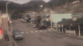 Weather camera view of Overland Hotel.