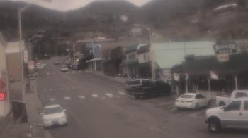Weather camera view of Overland Hotel.
