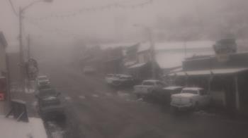 Weather camera view of Overland Hotel.