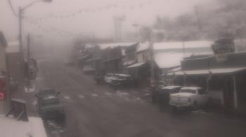 Weather camera view of Overland Hotel.