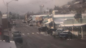 Weather camera view of Overland Hotel.