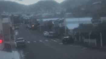 Weather camera view of Overland Hotel.