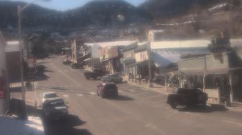 Weather camera view of Overland Hotel.