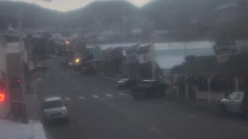 Weather camera view of Overland Hotel.