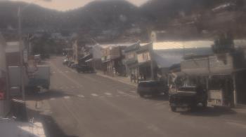 Weather camera view of Overland Hotel.