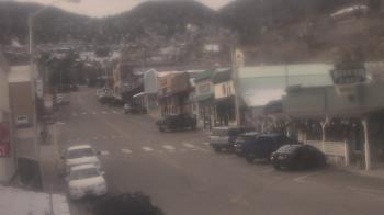 Weather camera view of Overland Hotel.
