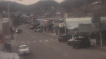 Weather camera view of Overland Hotel.