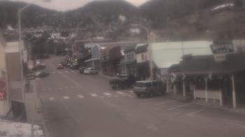 Weather camera view of Overland Hotel.