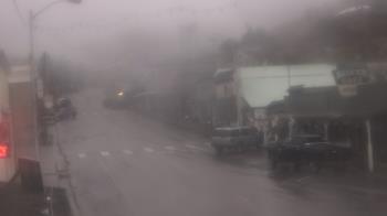 Weather camera view of Overland Hotel.