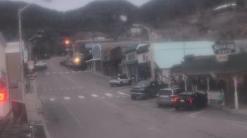 Weather camera view of Overland Hotel.