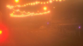 Weather camera view of Overland Hotel.