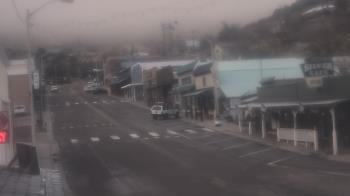 Weather camera view of Overland Hotel.