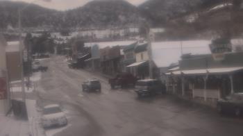 Weather camera view of Overland Hotel.