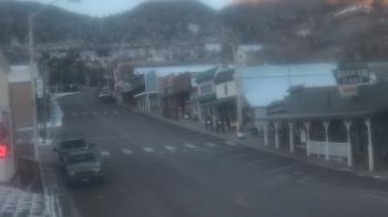 Weather camera view of Overland Hotel.