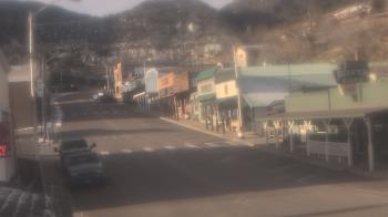 Weather camera view of Overland Hotel.