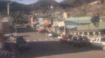 Weather camera view of Overland Hotel.