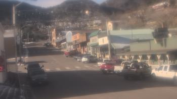 Weather camera view of Overland Hotel.