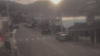 Weather camera view of Overland Hotel.