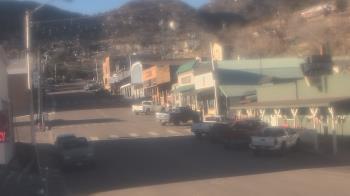 Weather camera view of Overland Hotel.