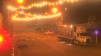 Weather camera view of Overland Hotel.