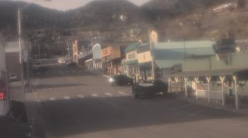 Weather camera view of Overland Hotel.