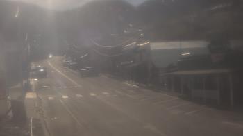 Weather camera view of Overland Hotel.