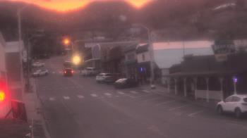 Weather camera view of Overland Hotel.