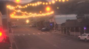 Weather camera view of Overland Hotel.