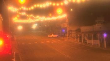 Weather camera view of Overland Hotel.