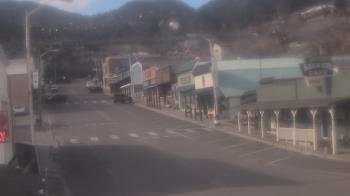 Weather camera view of Overland Hotel.
