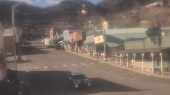 Weather camera view of Overland Hotel.