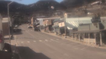 Weather camera view of Overland Hotel.