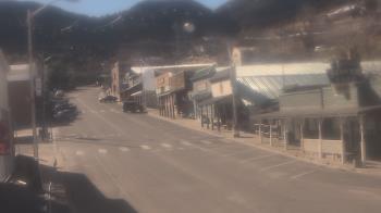 Weather camera view of Overland Hotel.