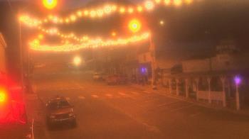 Weather camera view of Overland Hotel.