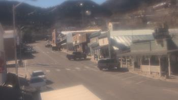 Weather camera view of Overland Hotel.