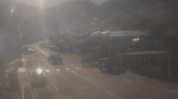 Weather camera view of Overland Hotel.