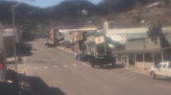 Weather camera view of Overland Hotel.