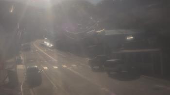 Weather camera view of Overland Hotel.