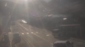 Weather camera view of Overland Hotel.