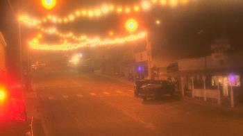 Weather camera view of Overland Hotel.