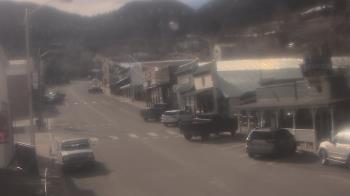 Weather camera view of Overland Hotel.