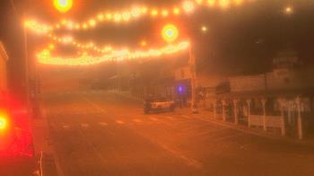 Weather camera view of Overland Hotel.