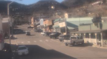 Weather camera view of Overland Hotel.