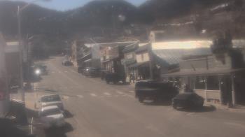 Weather camera view of Overland Hotel.