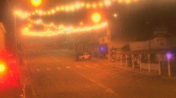 Weather camera view of Overland Hotel.