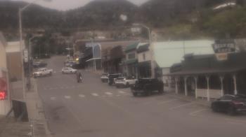 Weather camera view of Overland Hotel.