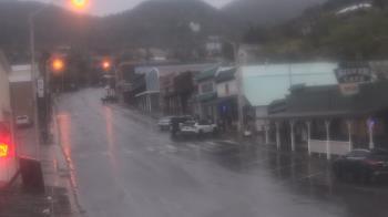 Weather camera view of Overland Hotel.