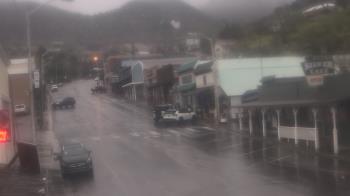 Weather camera view of Overland Hotel.